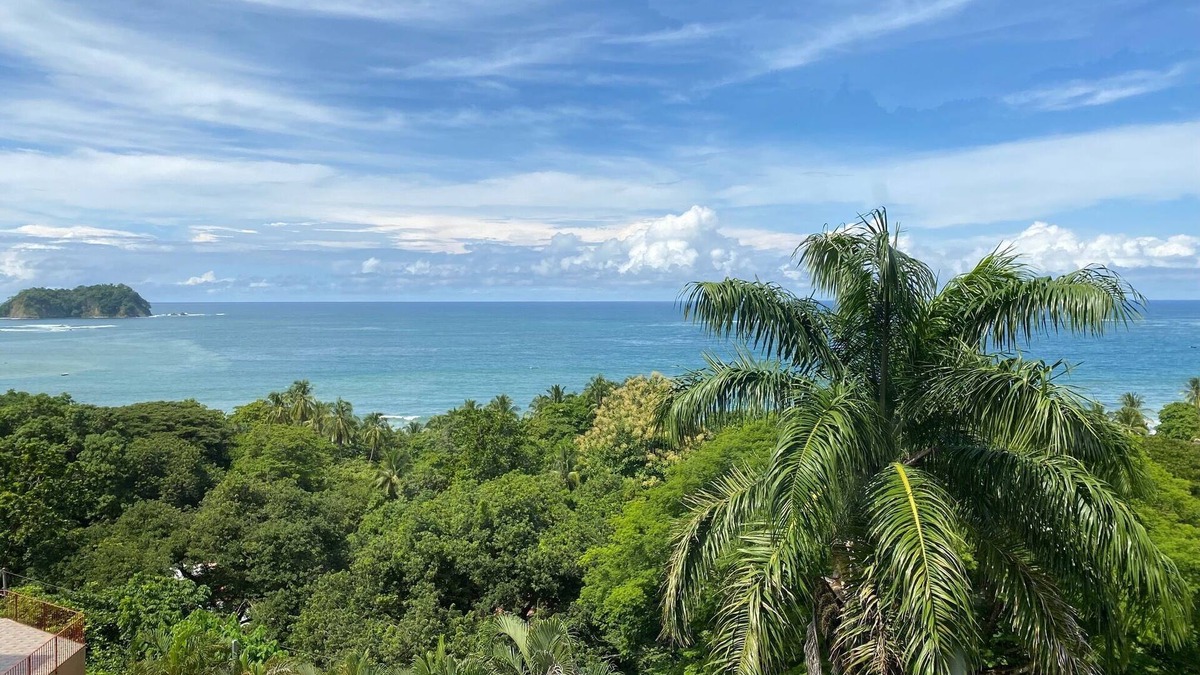 Samara Condo | Best View in Samara! 4BR/3.5BTH. Walk to the beach or town.