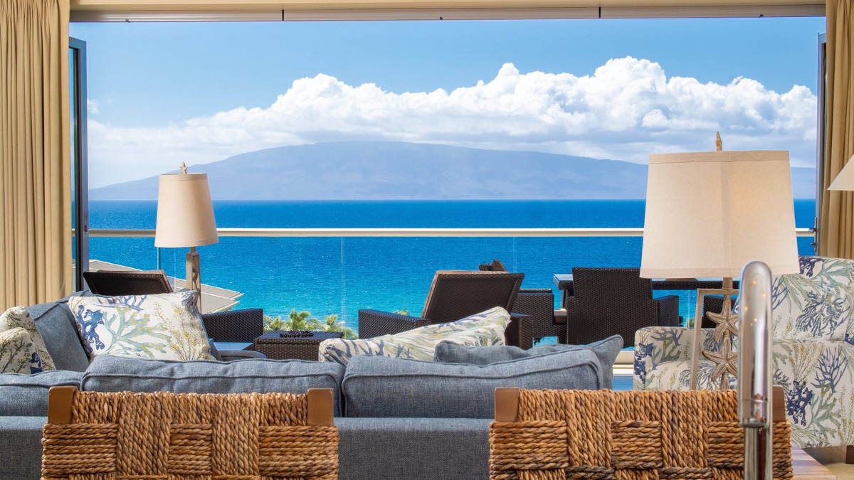 Lahaina Condo | Best Views at Honua Kai - Penthouse Suite with Private Lanai & Grill-Honua Kai K1025