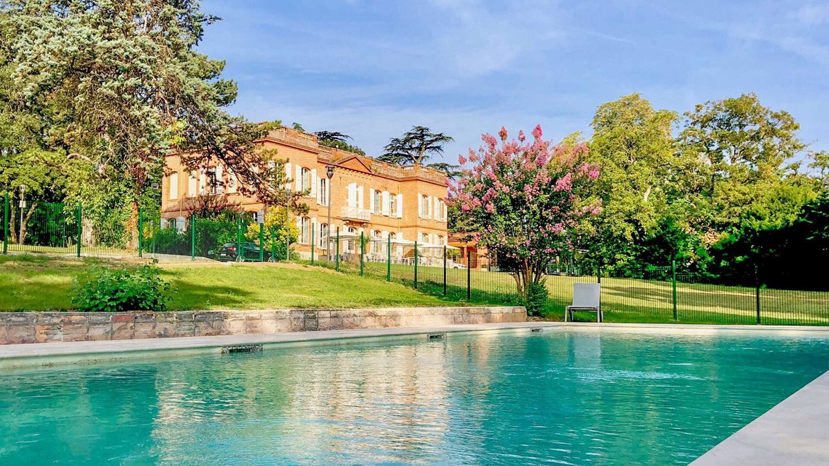 Toulouse South-East Hotel | Best Western Premier Le Domaine de Montjoie