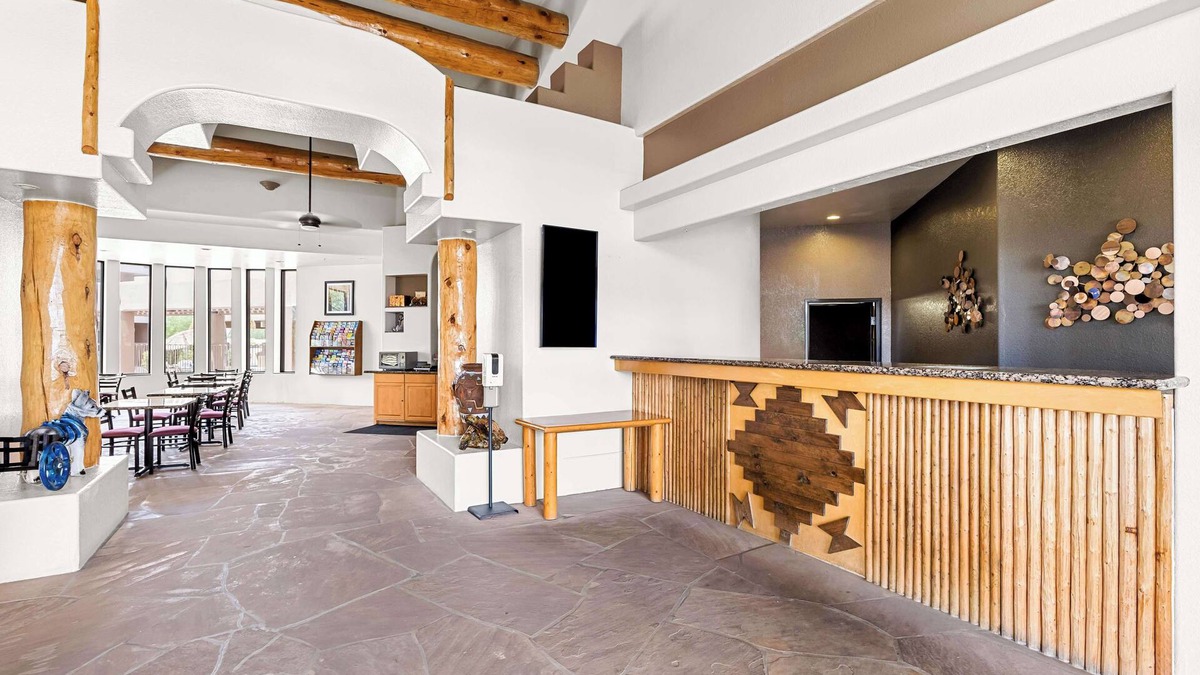 Apache Junction Hotel | Best Western Apache Junction Inn