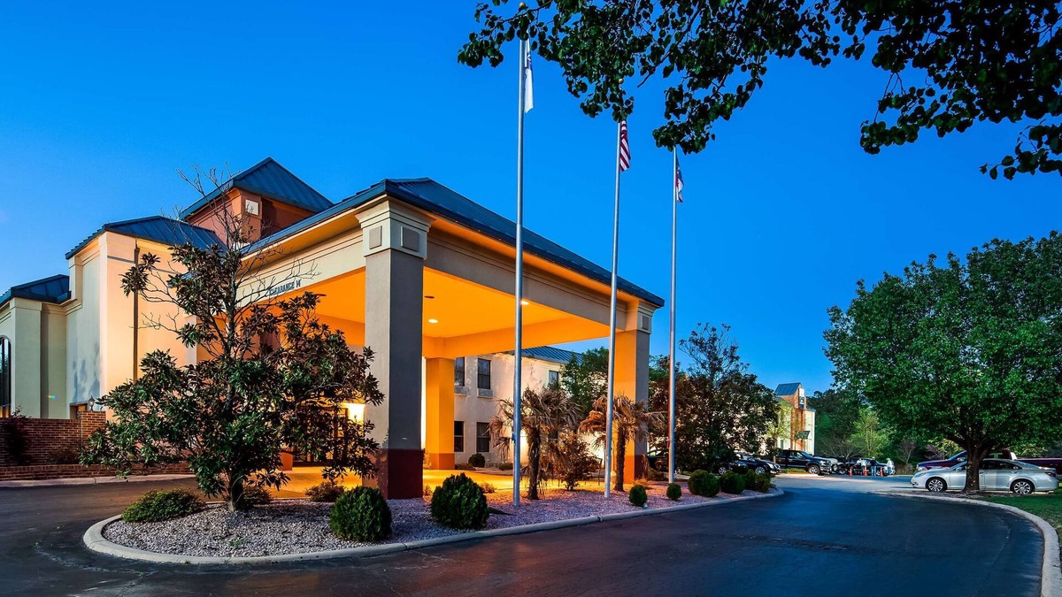 Creedmoor Hotel | Best Western Butner Creedmoor Inn