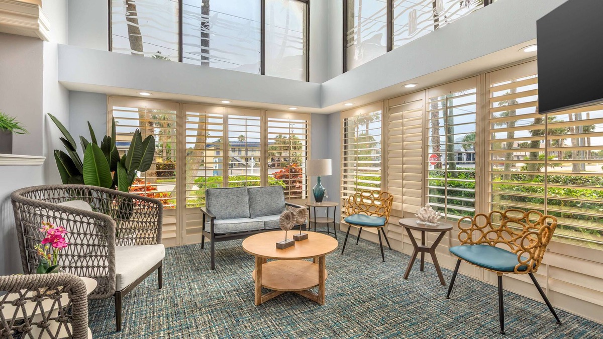 Avon By The Sea Hotel | Best Western Cocoa Beach - Port Canaveral
