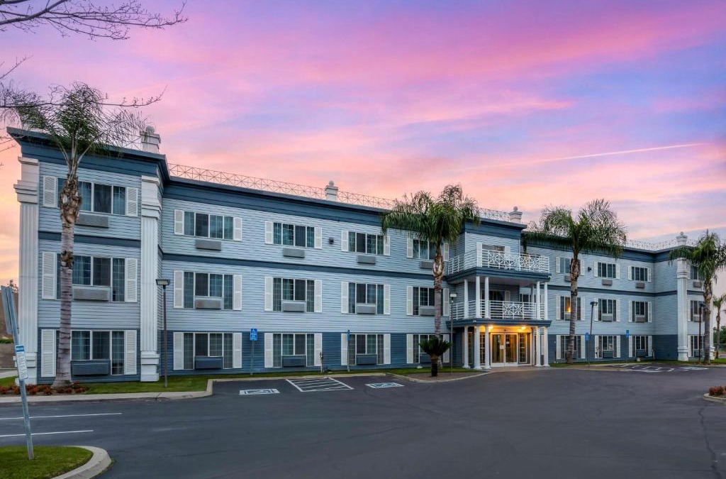 Selma Hotel | Best Western Colonial Inn