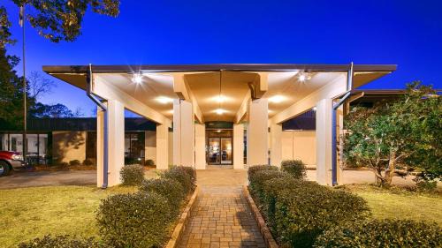 De Funiak Springs Hotel | Best Western Crossroads Inn