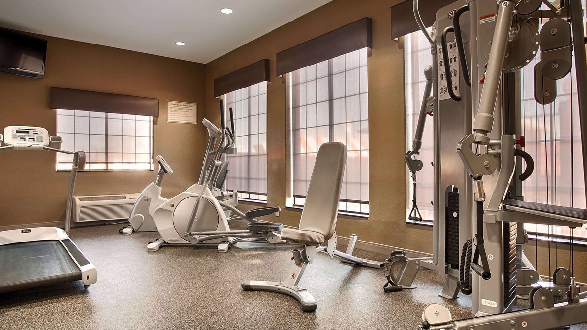 Giddings Hotel | Best Western Giddings Inn & Suites