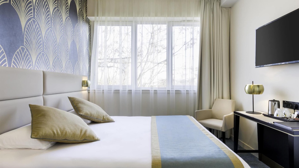 Ris Orangis Hotel | Best Western Hotel Journel Paris Sud