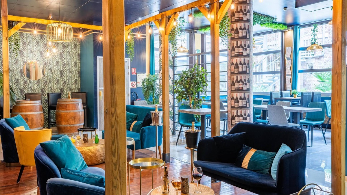 Peronne Hotel | Best Western Hotel Saint Claude