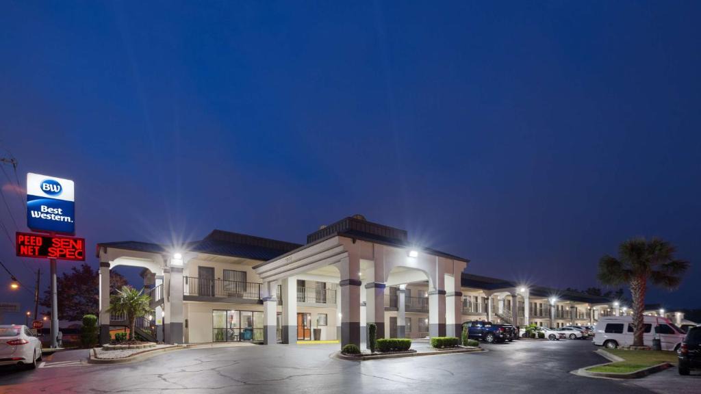 Florence Hotel | Best Western Inn Florence