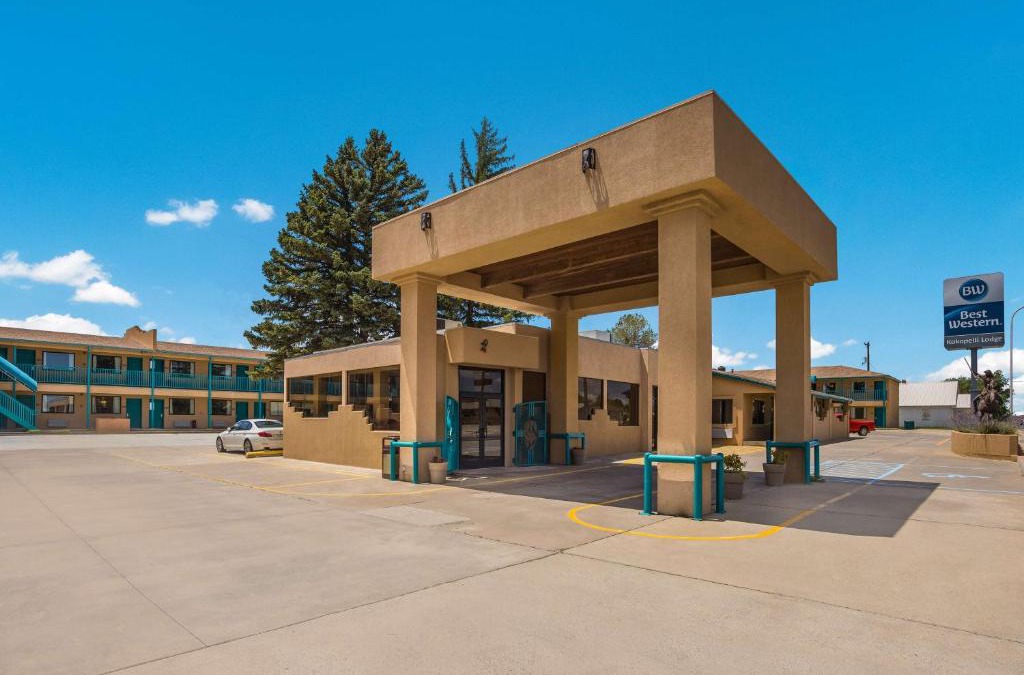 Clayton Hotel | Best Western Kokopelli Lodge