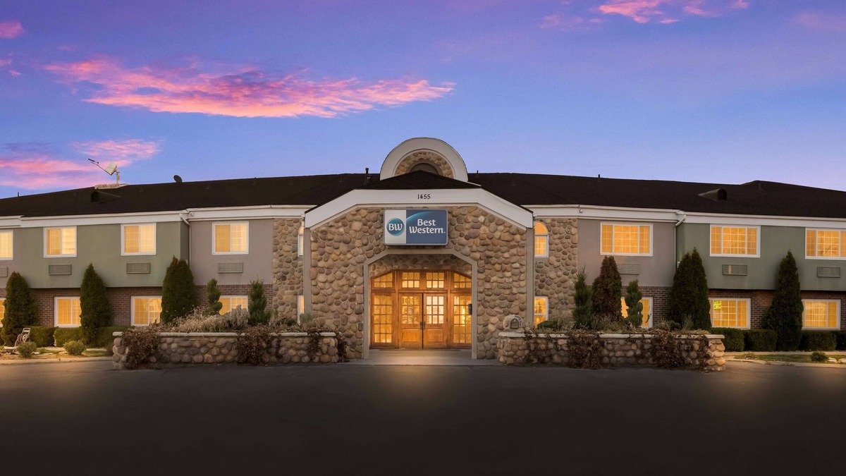 Springville Hotel | Best Western Mountain View Inn