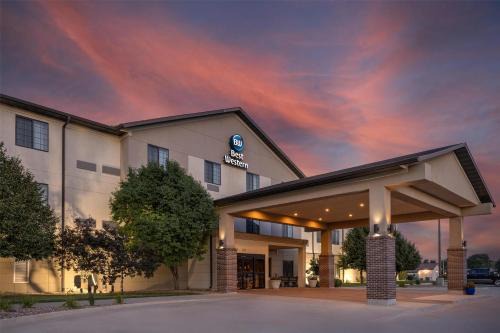 Dodge City Hotel | Best Western North Edge Inn