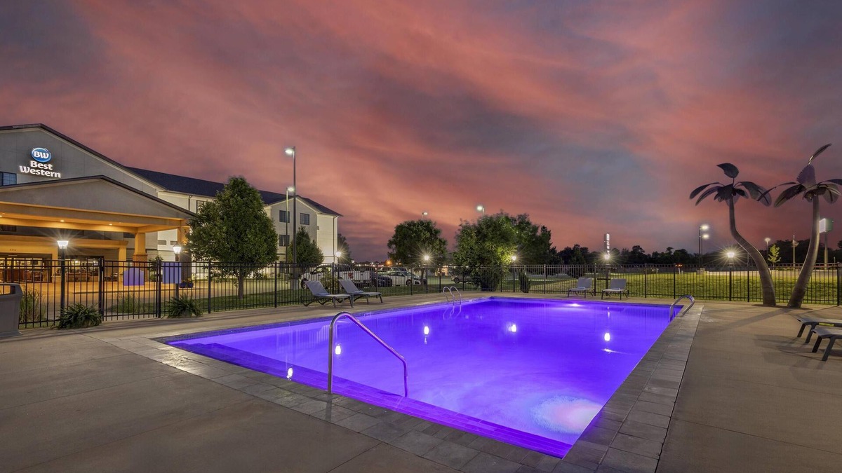 Dodge City Hotel | Best Western North Edge Inn