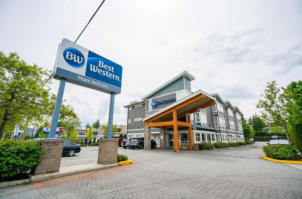South Surrey Hotel | Best Western Peace Arch Inn