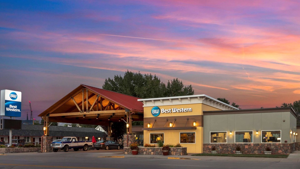 Lusk Hotel | Best Western Pioneer