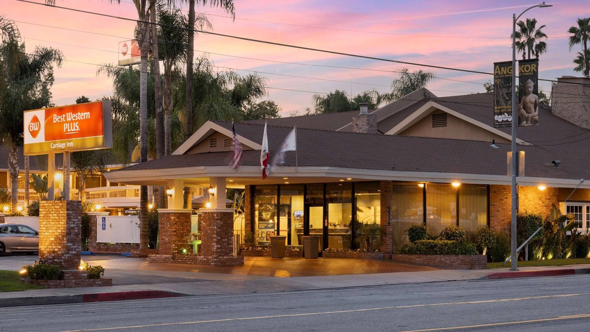Sherman Oaks Hotel | Best Western Plus Carriage Inn