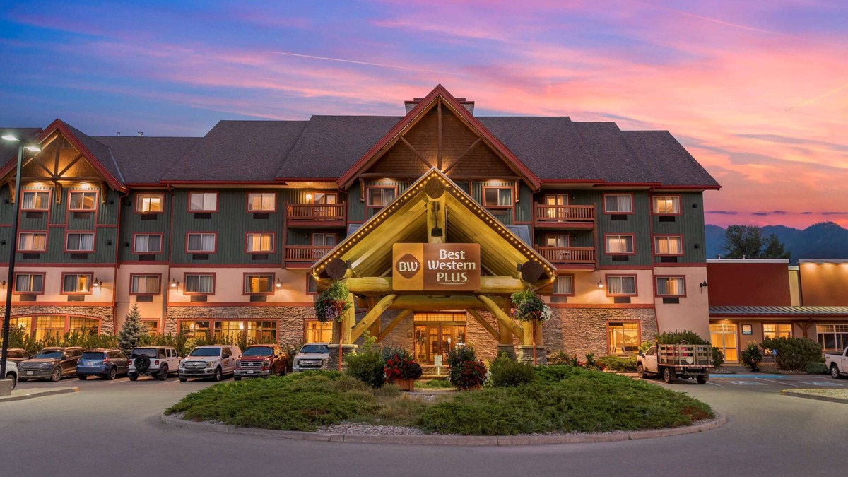 East Kootenay Hotel | Best Western Plus Fernie Mountain Lodge