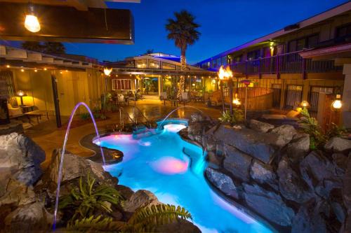 Downtown Hotel | Best Western Plus Humboldt Bay Inn