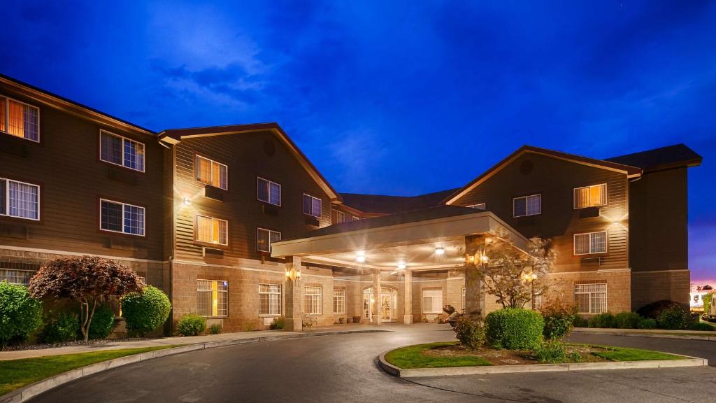 Tri-Cities Hotel | Best Western Plus Kennewick Inn