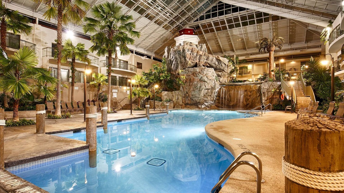 Highland Hotel | Best Western Plus Lamplighter Inn & Conference Centre