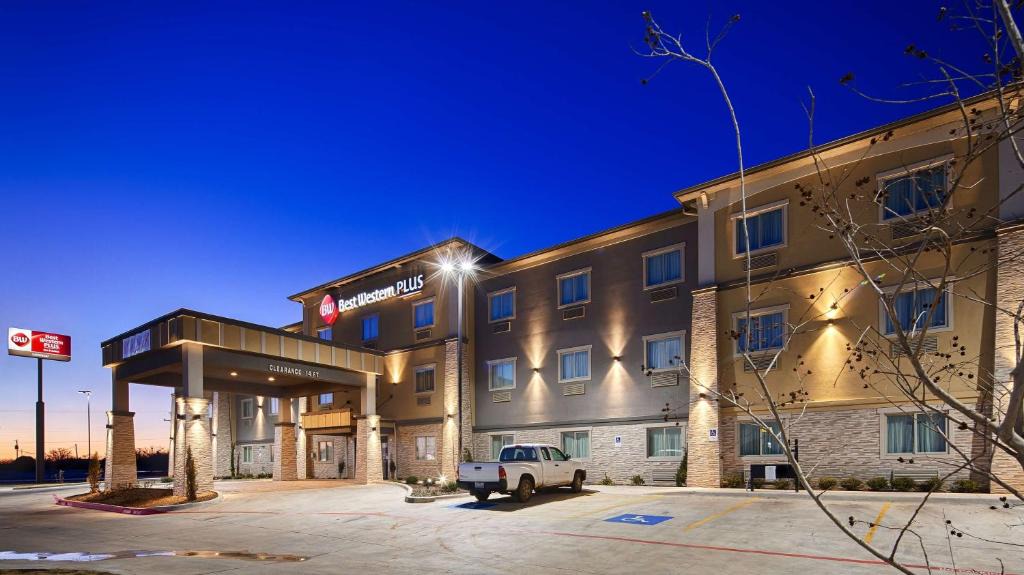 Colorado City Hotel | Best Western Plus Lonestar Inn & Suites