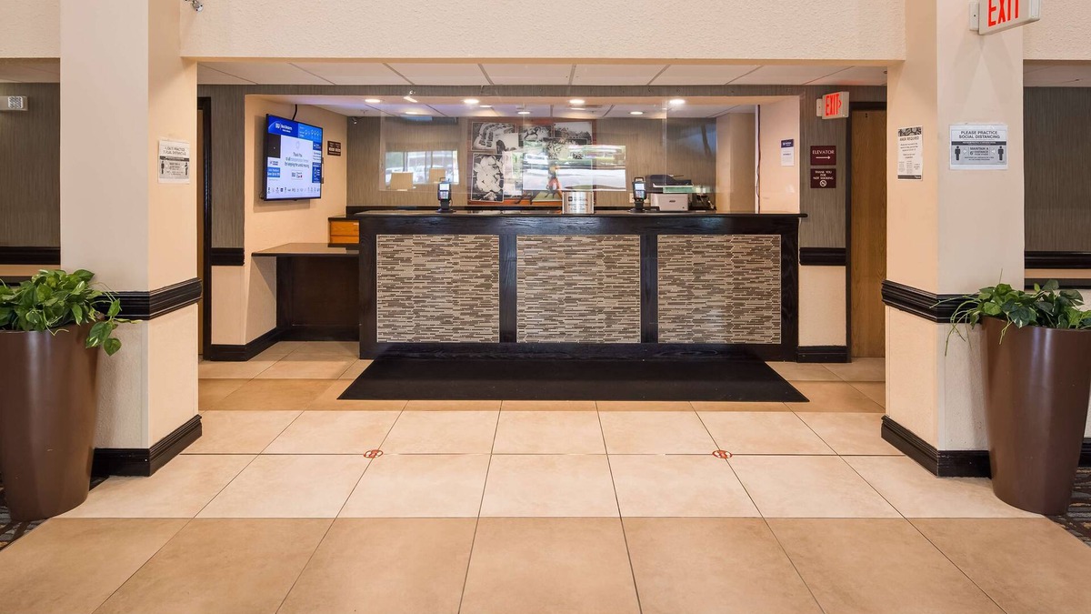 Bear Hotel | Best Western Plus Newark/Christiana Inn