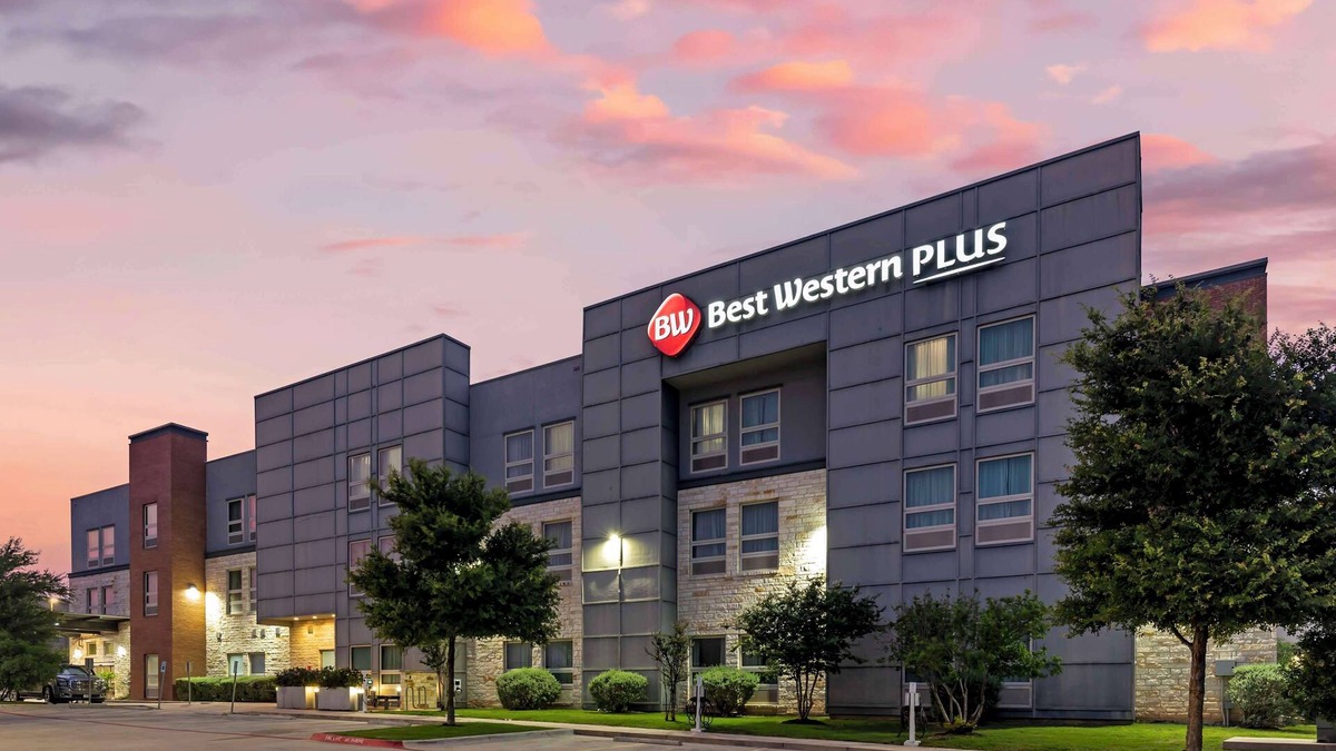 Pflugerville Hotel | Best Western Plus Pflugerville