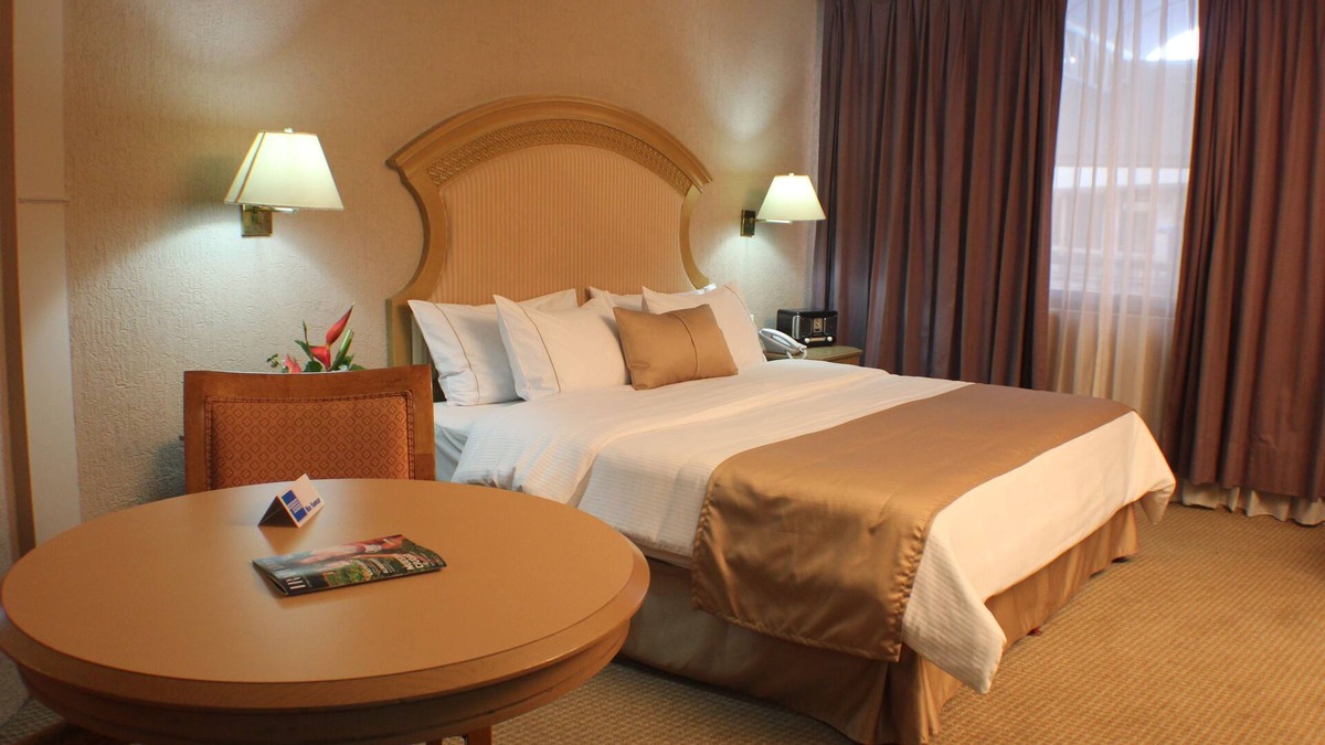 Irapuato Hotel | Best Western Plus Plaza Florida & Tower