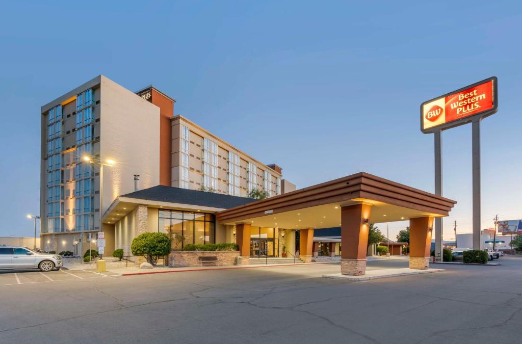 Sparks Hotel | Best Western Plus Sparks-Reno Hotel