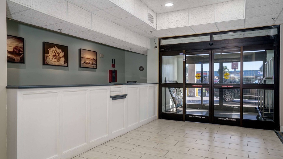 Cedar Point Hotel | Best Western Plus Swansboro Emerald Isle