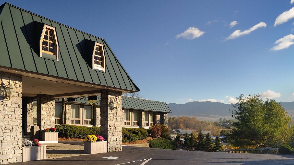 Waterbury Hotel | Best Western Plus Waterbury - Stowe