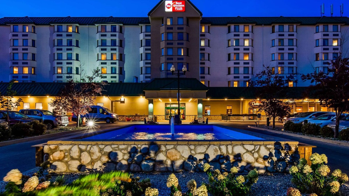 Winnipeg Hotel | Best Western Plus Winnipeg Airport Hotel