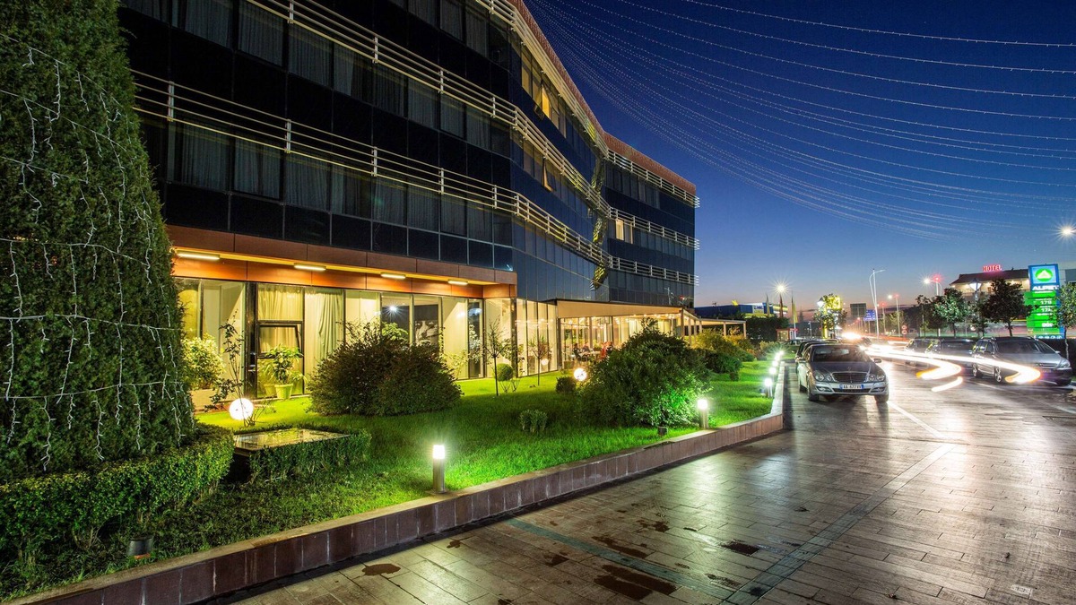 Preze Hotel | Best Western Premier Ark Hotel