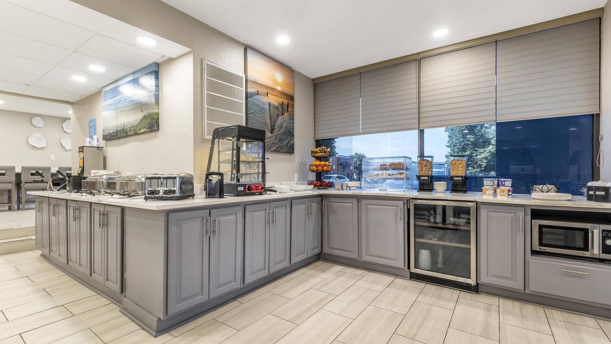Salisbury Hotel | Best Western Salisbury Plaza