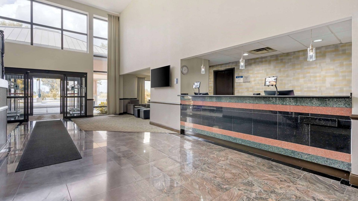 Columbus Hotel | Best Western Suites