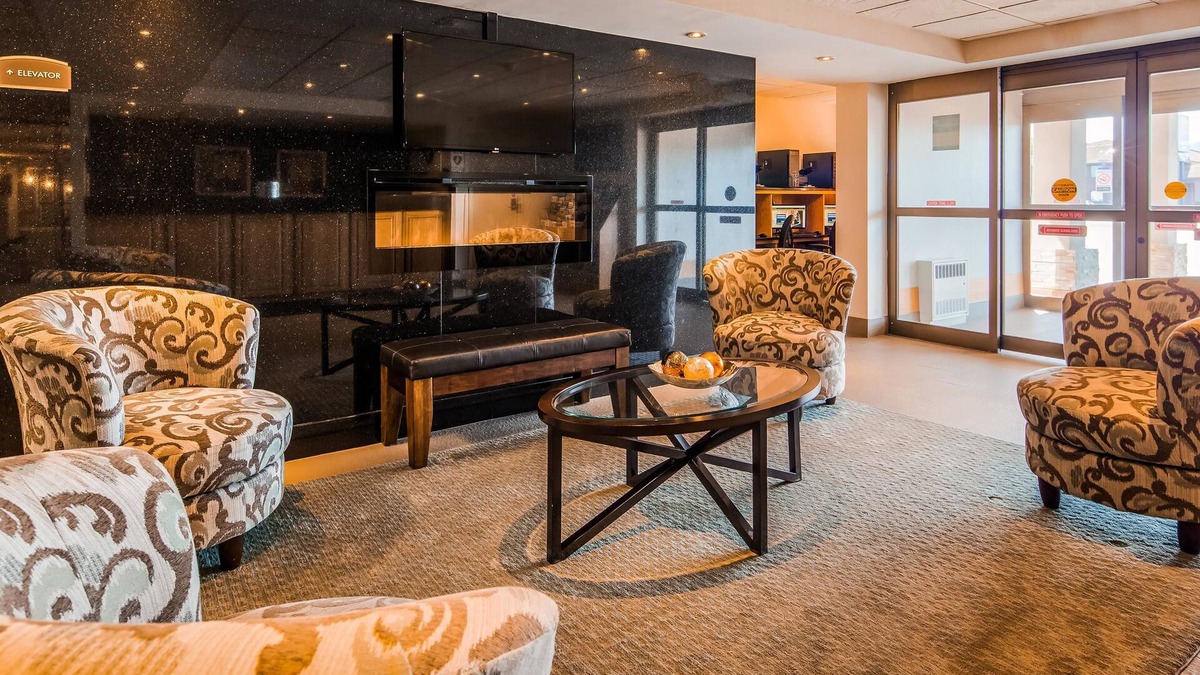 Thunder Bay Hotel | Best Western Thunder Bay Crossroads