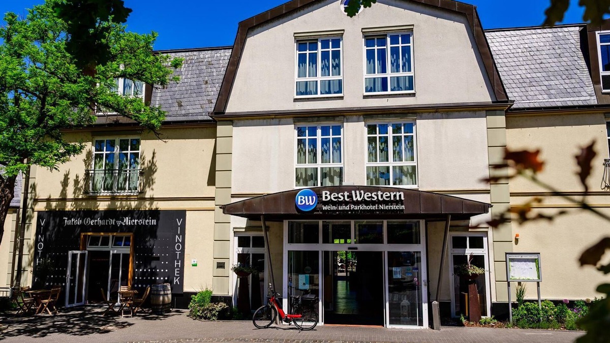 Mainz-Bingen House | BEST WESTERN Wein- und Parkhotel - Double room KOMFORT, bath, WC