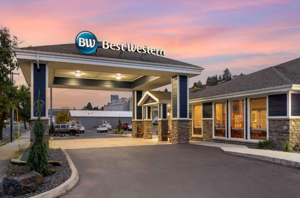 Colfax Hotel | Best Western Wheatland Inn