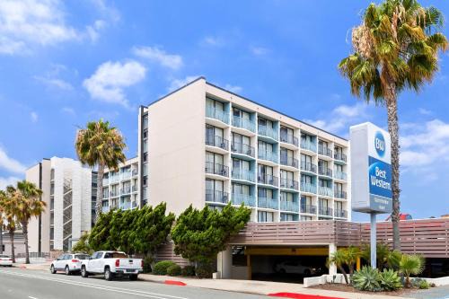 Roseville - Fleet Ridge Hotel | Best Western Yacht Harbor Hotel
