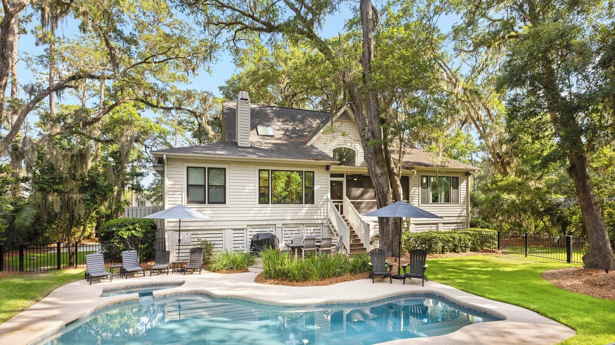 Heritage Woods House | BESTNEST by Beverly Serral: 74 Baynard Cove Road *Private Pool*