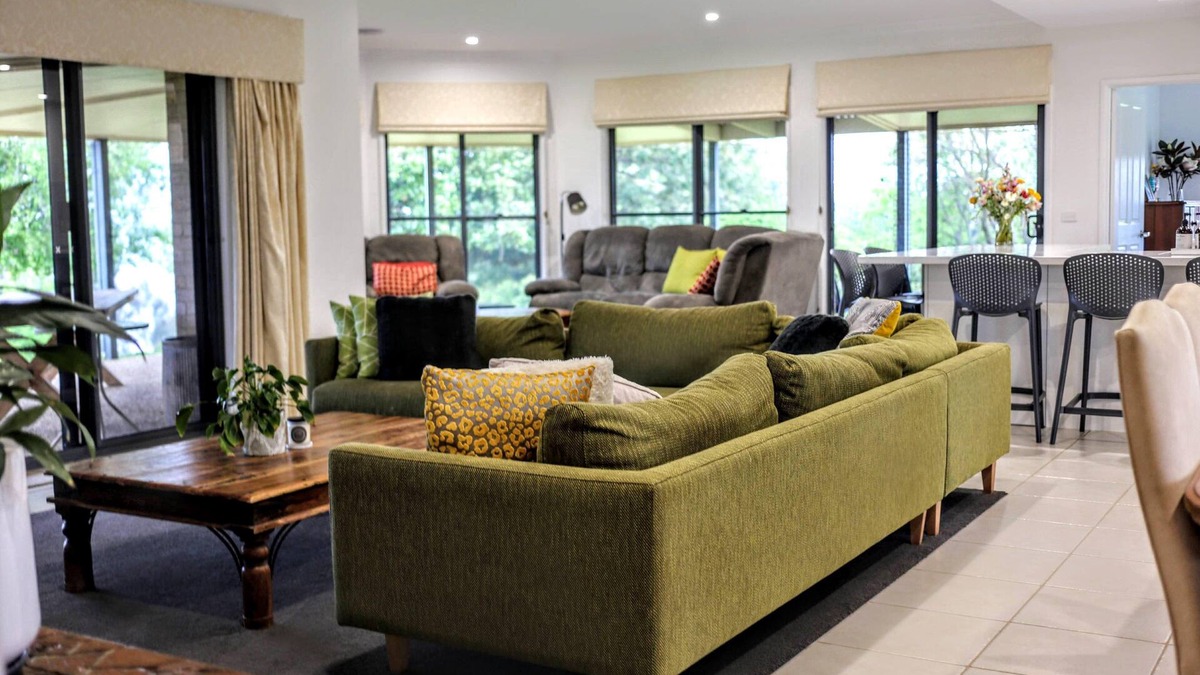 Bethanga House | Bethanga Beauty - Peaceful family paradise on acreage overlooking Lake Hume