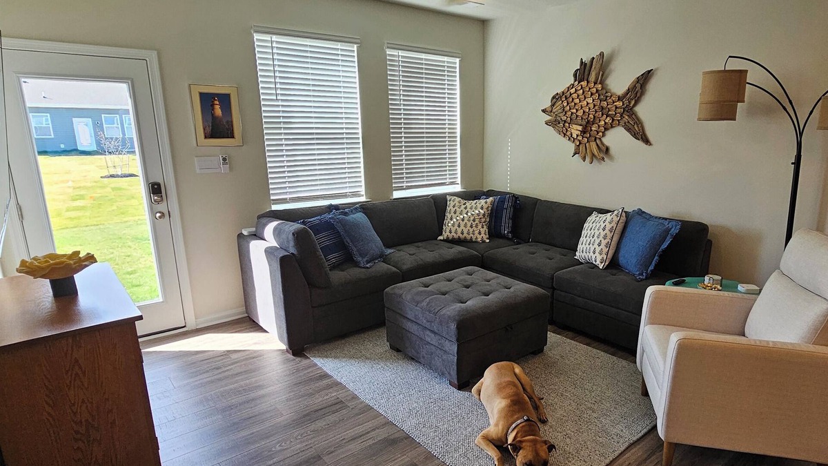 Millville House | Bethany entire town home in beach resort like community, community pool, families - DOG Friendly!