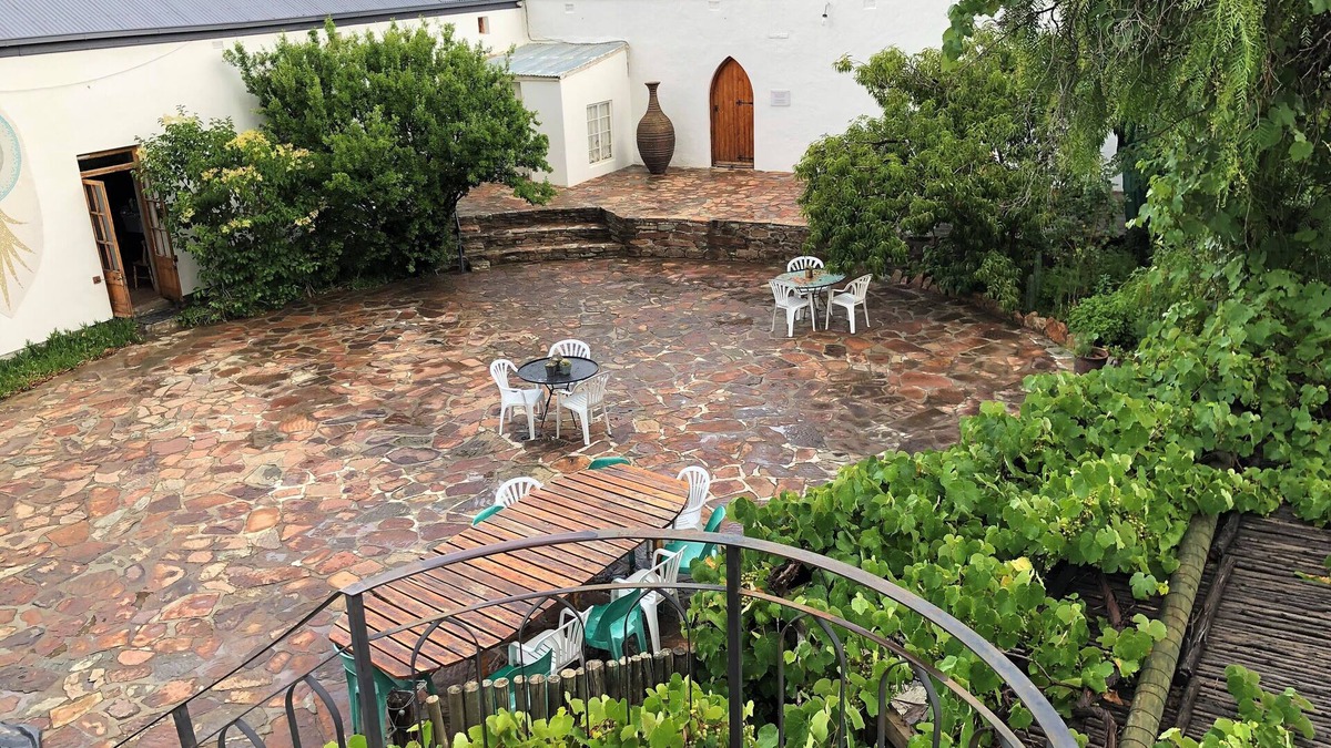Nieu-Bethesda Bed & Breakfast | Bethesda Tower Accommodation