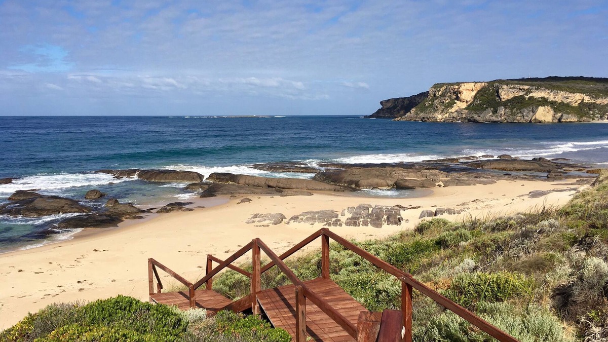 Windy Harbour Cottage | Betsea Cottage with Island Views - Welcome to your Wild, Windy Harbour Hideaway.
