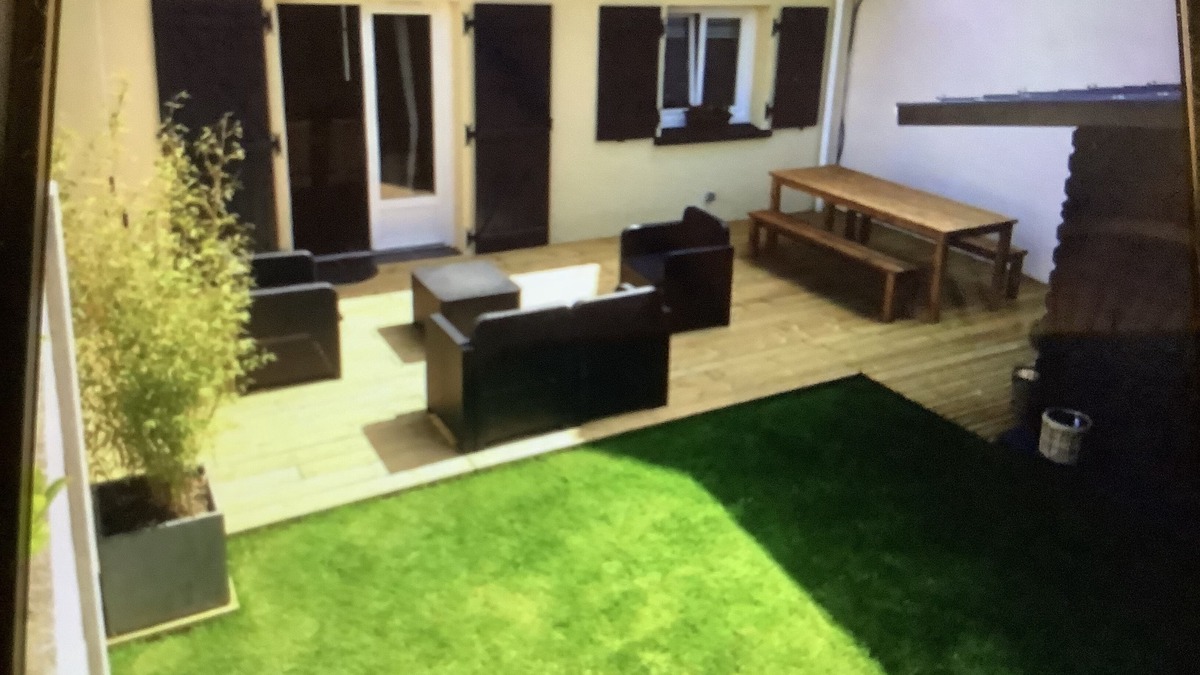 Buire-le-Sec House | Between land and sea