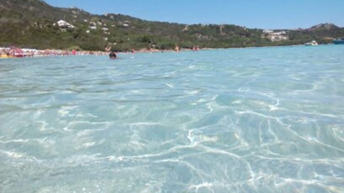 Golfo di Marinella Apartment | BETWEEN PORTO ROTONDO GOLFO ARANCI APARTMENT WITH SEA FRONT TERRACE IN MARINELLA