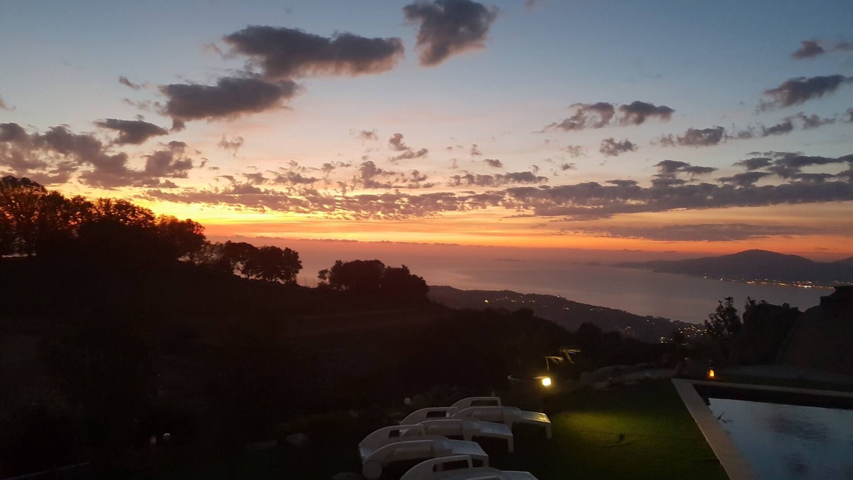 Molini Bed & Breakfast | Between sea and mountains