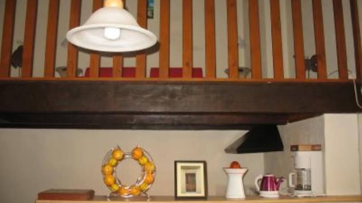 Saint-Maximin Apartment | Between sea and scrubland.- SAINT MAXIMIN