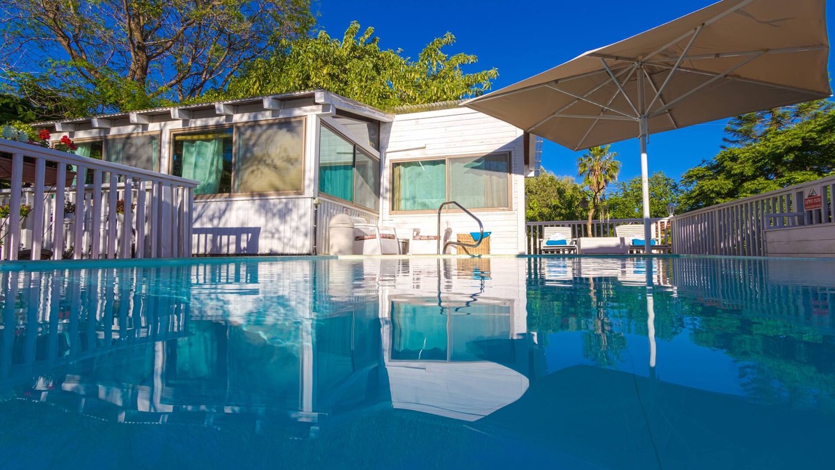 Kahal Bed & Breakfast | Betzel Haella