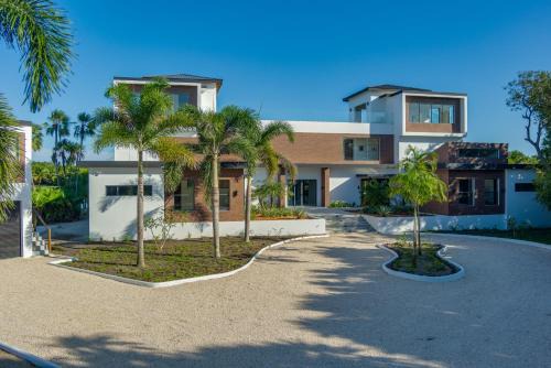 Cocoplum Villa | Beyond the Blue at Naia Resort