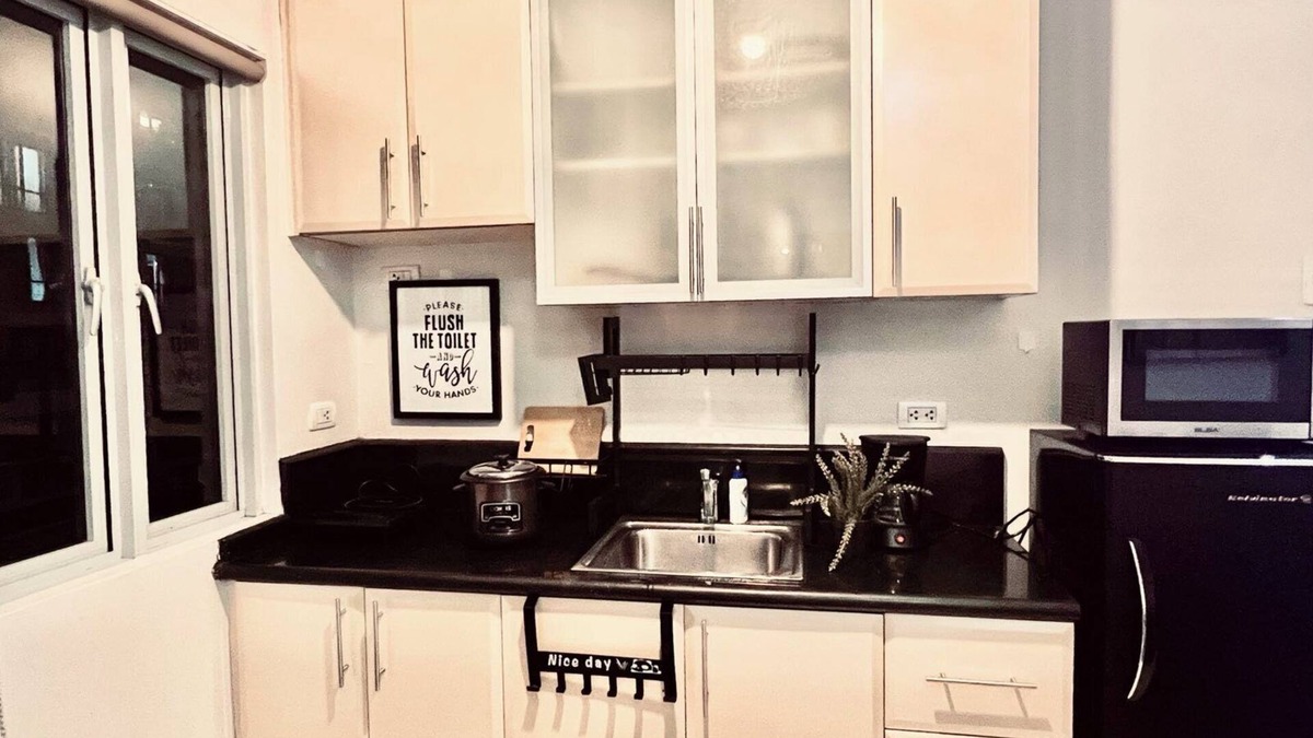 Pinagsama Apartment | BGC - Fort Mckinley Condo
